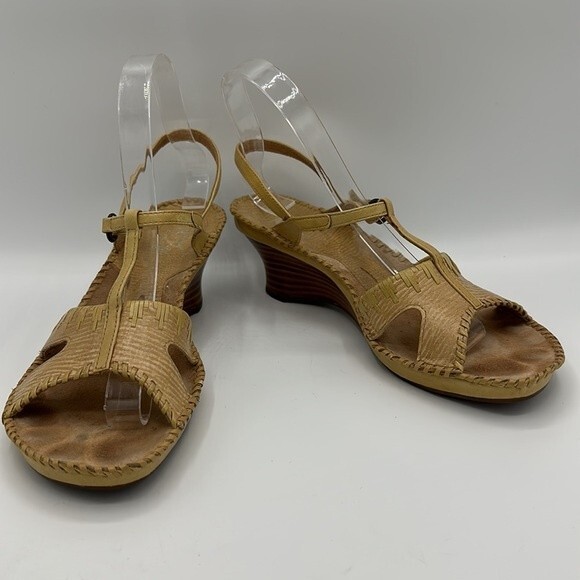 Clarks Size 8 8M Artisan Leather Heeled Sandals Light Tan #73382 - Picture 4 of 12